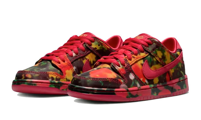 SB Dunk Low The Wizard of Oz Poppy Field