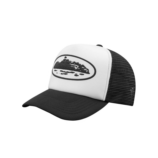 Corteiz Island Puff Print Trucker Hat White/Black