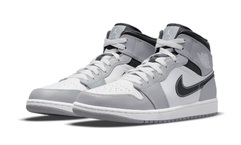 air-jordan-1-mid-light-smoke-grey-2022-554724-078-2_5000x