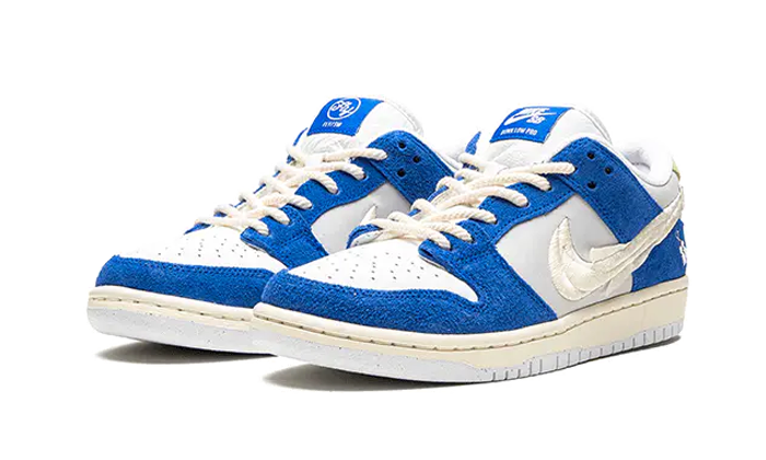 SB Dunk Low Pro Fly Streetwear Gardenia