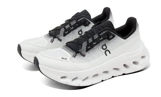 On Running Cloudtilt Black Ivory